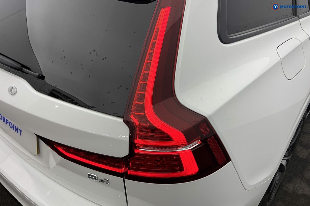 Volvo V60 R Design Automatic Petrol Estate - Stock Number (1647106) - 28th supplementary image