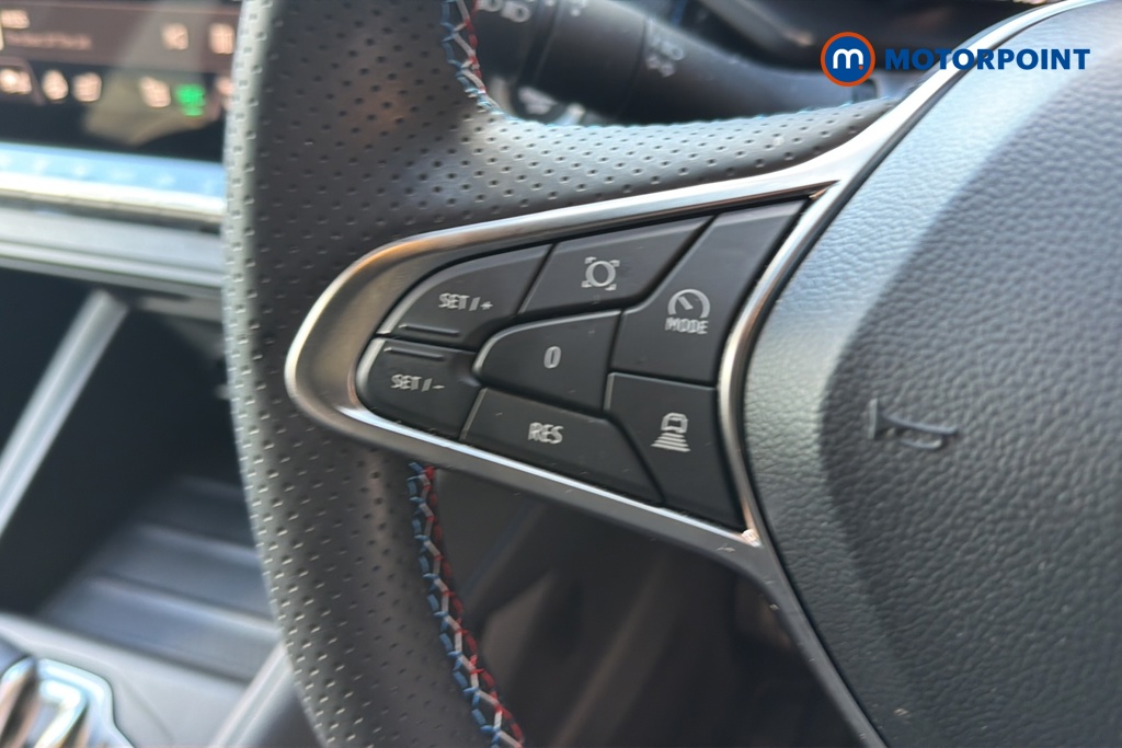 Renault Captur Esprit Alpine Automatic Petrol-Electric Hybrid SUV - Stock Number (1647575) - 4th supplementary image