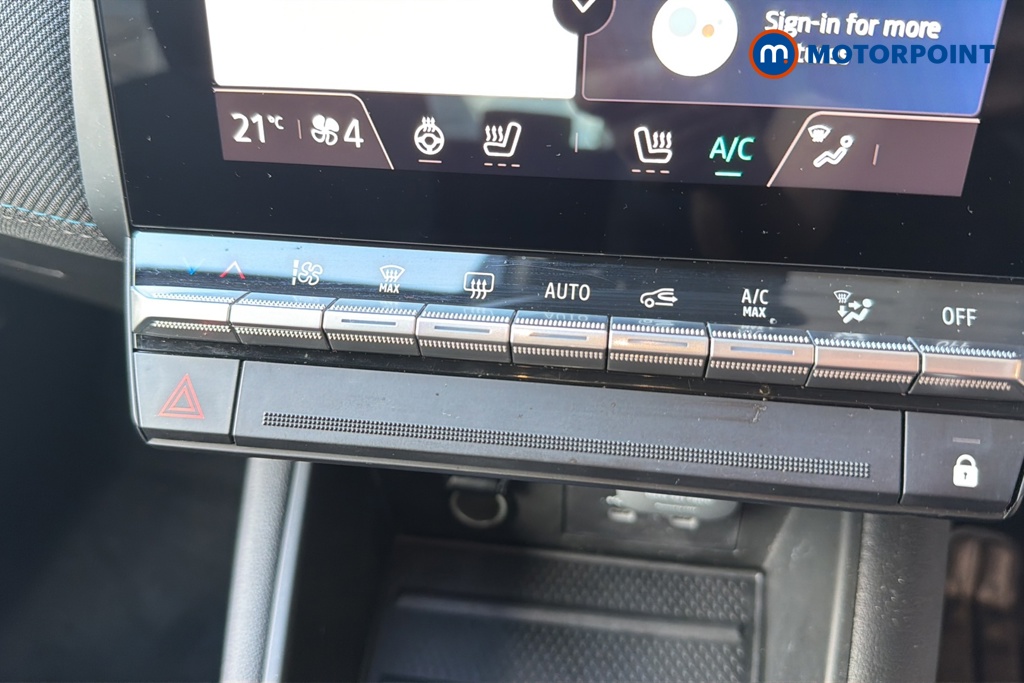 Renault Captur Esprit Alpine Automatic Petrol-Electric Hybrid SUV - Stock Number (1647575) - 12th supplementary image