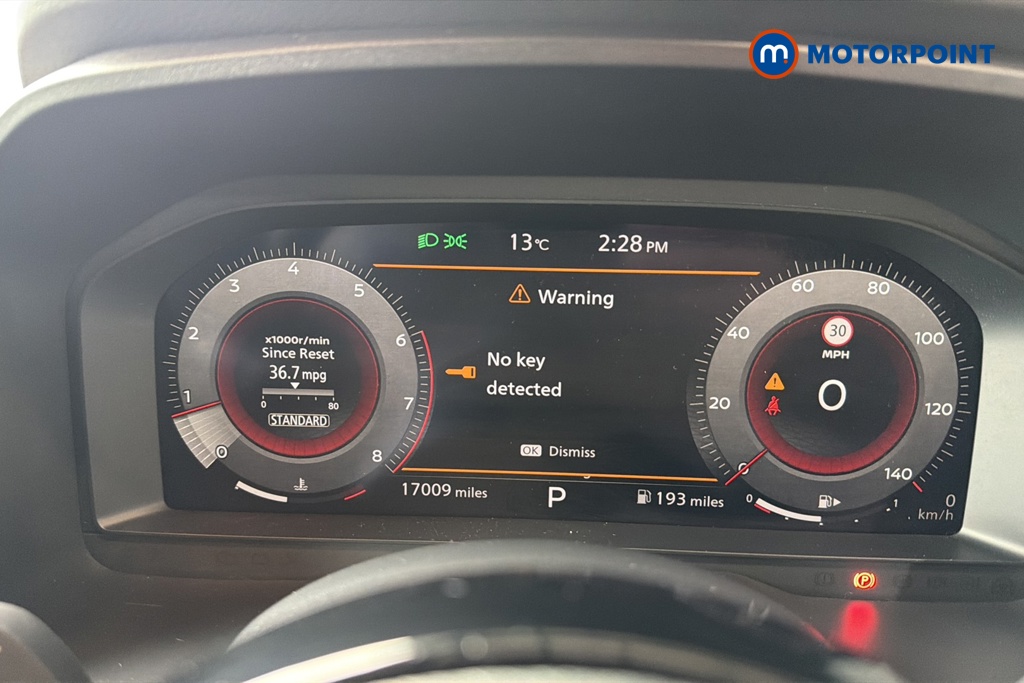 Nissan Qashqai Tekna Automatic Petrol SUV - Stock Number (1647726) - 7th supplementary image