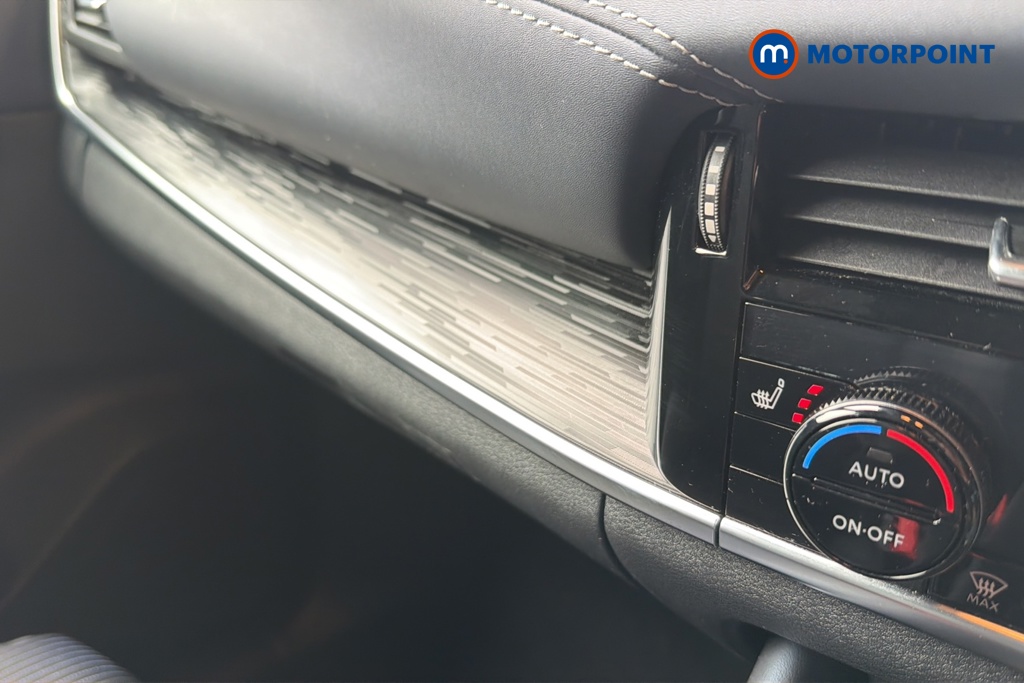 Nissan Qashqai Tekna Automatic Petrol SUV - Stock Number (1647726) - 14th supplementary image