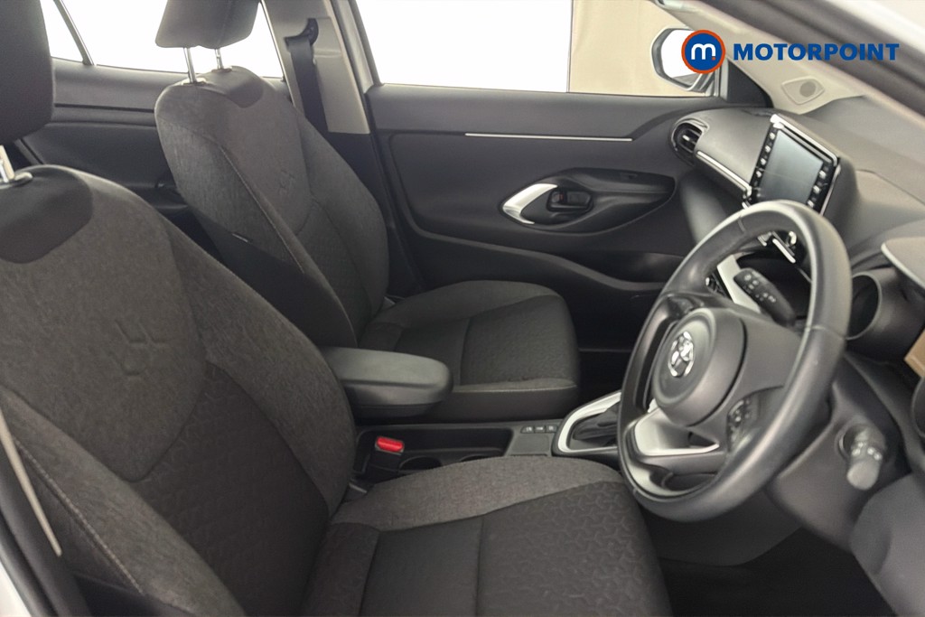 Toyota Yaris Cross Icon Automatic Petrol-Electric Hybrid Estate - Stock Number (1647866) - 22nd supplementary image