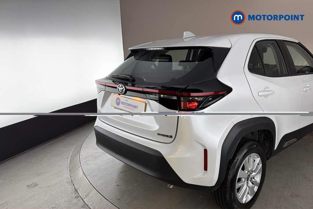 Toyota Yaris Cross Icon Automatic Petrol-Electric Hybrid Estate - Stock Number (1647866) - 38th supplementary image