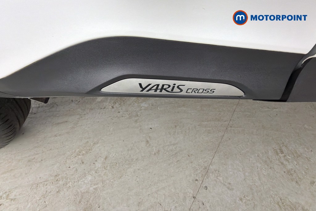 Toyota Yaris Cross Icon Automatic Petrol-Electric Hybrid Estate - Stock Number (1647866) - 46th supplementary image