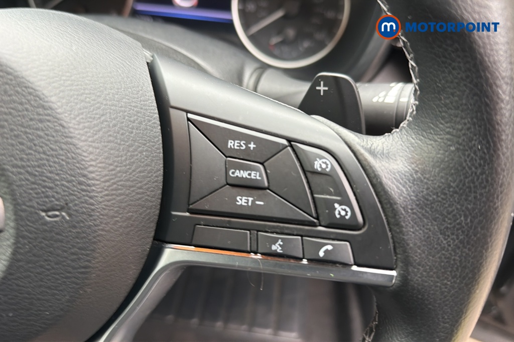 Nissan Juke N-Connecta Automatic Petrol SUV - Stock Number (1647926) - 3rd supplementary image