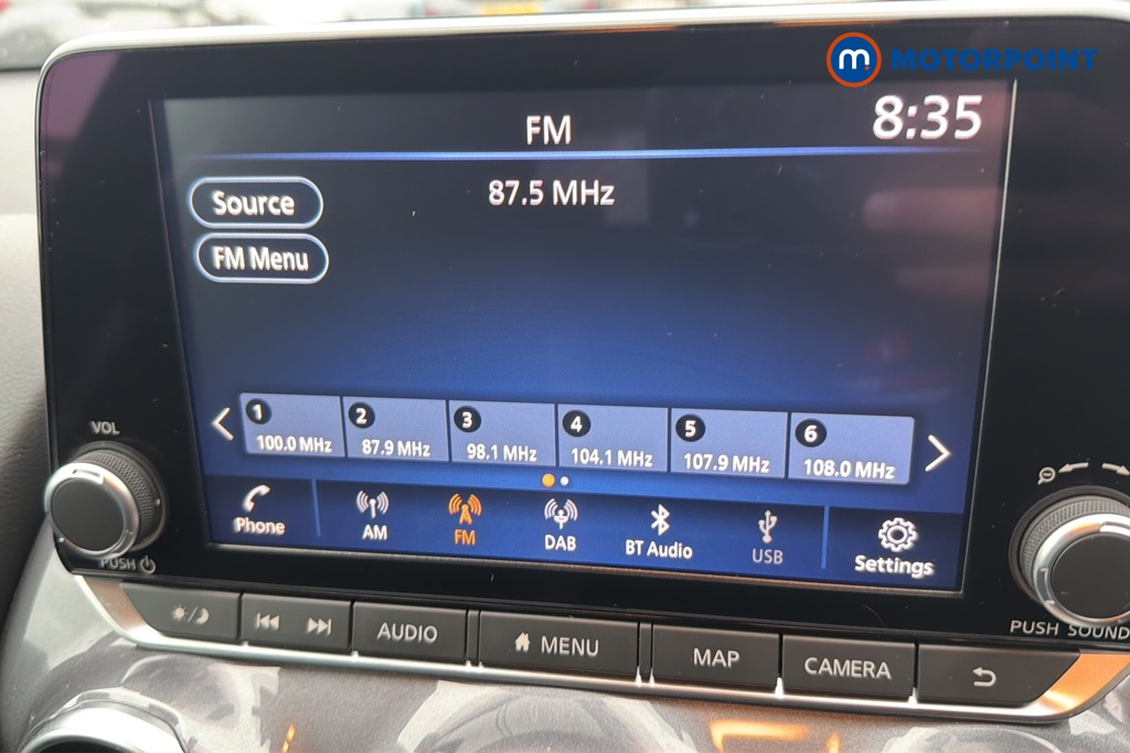 Nissan Juke N-Connecta Automatic Petrol SUV - Stock Number (1647926) - 8th supplementary image