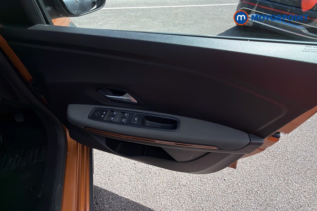 Dacia Sandero Stepway Prestige Manual Petrol Hatchback - Stock Number (1648066) - 19th supplementary image