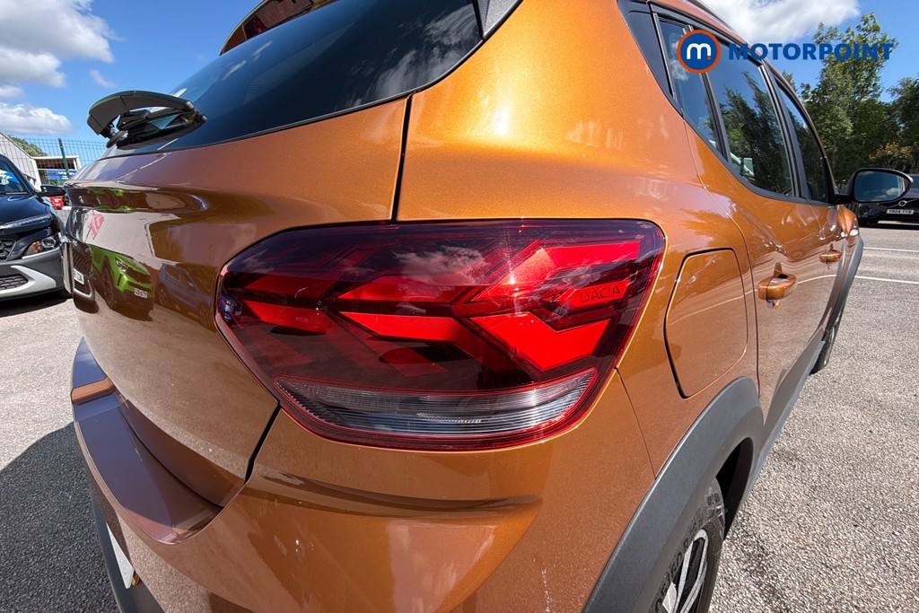 Dacia Sandero Stepway Prestige Manual Petrol Hatchback - Stock Number (1648066) - 38th supplementary image