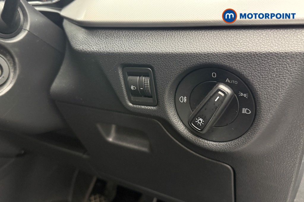 Skoda Kamiq Se Drive Manual Petrol SUV - Stock Number (1648236) - 14th supplementary image
