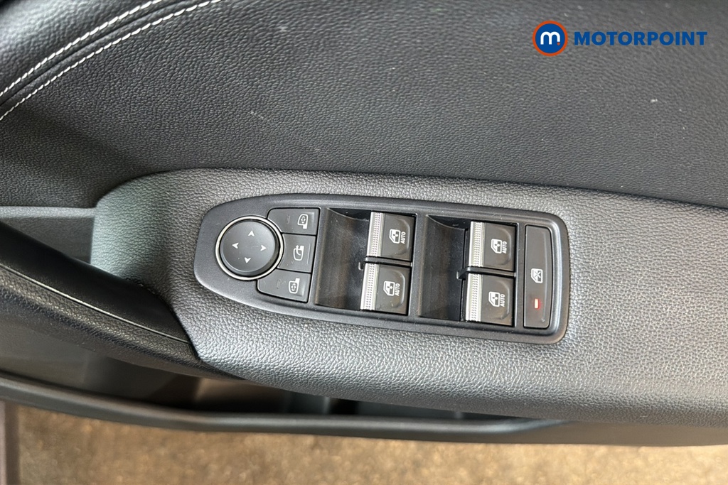 Renault Captur Techno Automatic Petrol-Electric Hybrid SUV - Stock Number (1648244) - 19th supplementary image