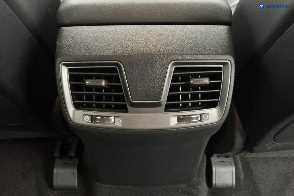 KGM Musso Saracen Plus Automatic Diesel Double Cab Pick-Up - Stock Number (1648326) - 10th supplementary image