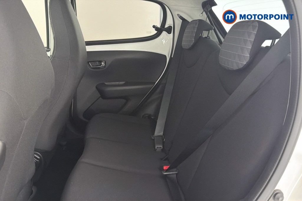 Peugeot 108 Allure Manual Petrol Hatchback - Stock Number (1648575) - 28th supplementary image