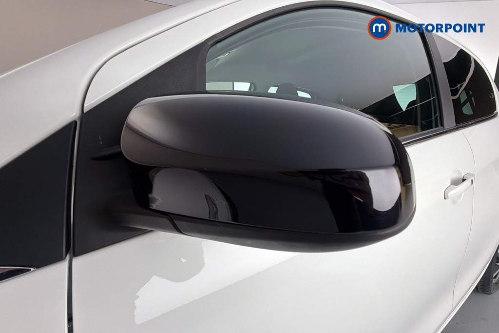 Peugeot 108 Allure Manual Petrol Hatchback - Stock Number (1648575) - 43rd supplementary image