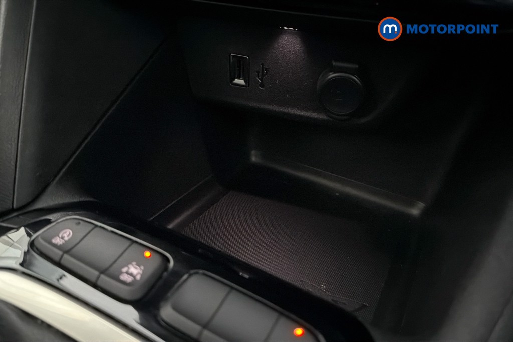 Vauxhall Corsa Design Manual Petrol Hatchback - Stock Number (1648596) - 17th supplementary image