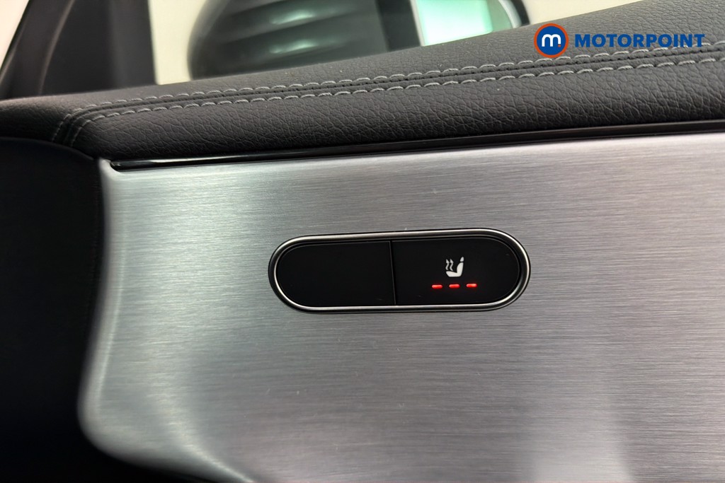 Mercedes-Benz CLA Amg Line Automatic Petrol Estate - Stock Number (1648624) - 14th supplementary image