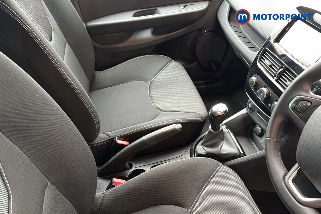 Renault Clio Iconic Manual Petrol Hatchback - Stock Number (1648956) - 15th supplementary image