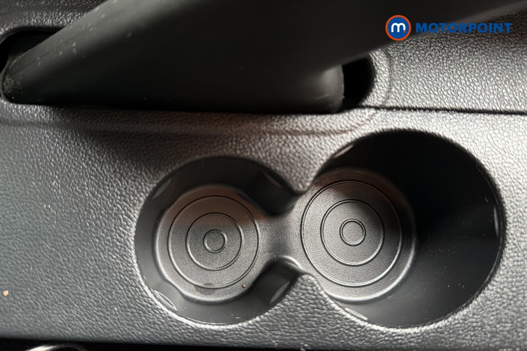 Renault Clio Iconic Manual Petrol Hatchback - Stock Number (1648956) - 16th supplementary image