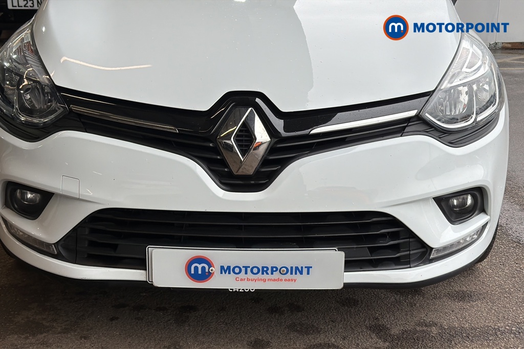 Renault Clio Iconic Manual Petrol Hatchback - Stock Number (1648956) - 43rd supplementary image