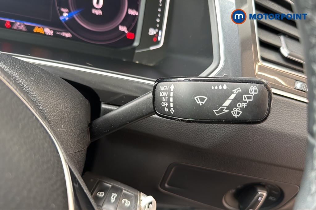 Volkswagen Tiguan SEL Automatic Petrol SUV - Stock Number (1649147) - 6th supplementary image