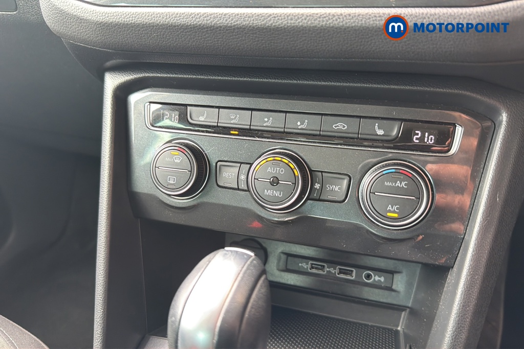 Volkswagen Tiguan SEL Automatic Petrol SUV - Stock Number (1649147) - 12th supplementary image