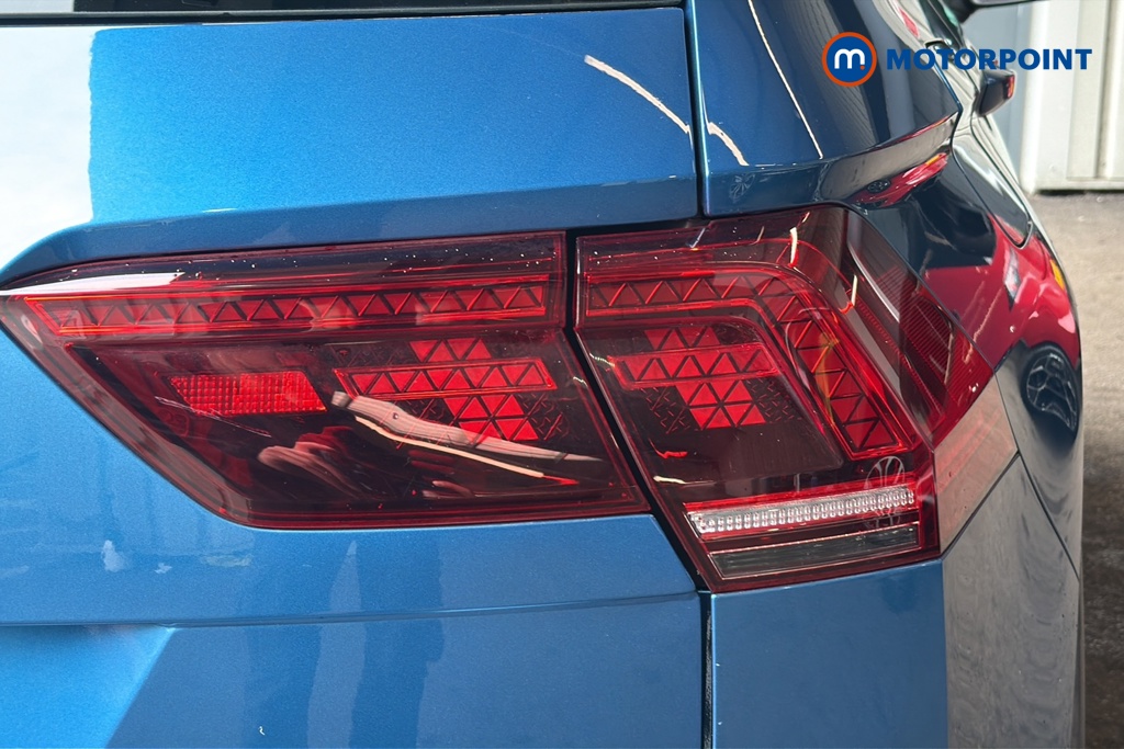 Volkswagen Tiguan SEL Automatic Petrol SUV - Stock Number (1649147) - 36th supplementary image