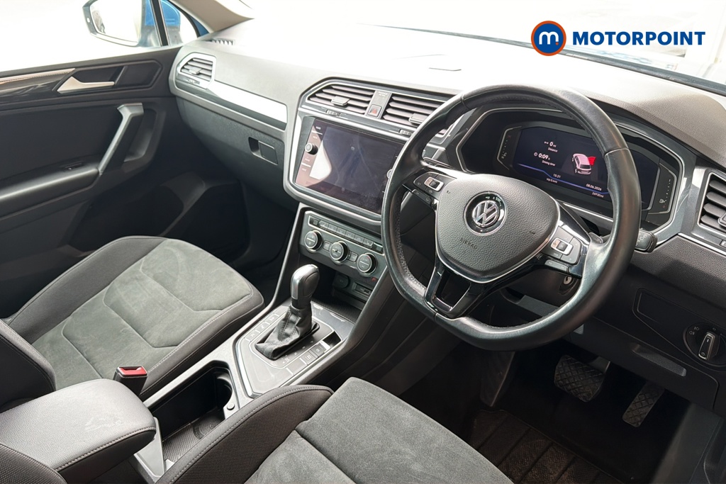 Volkswagen Tiguan SEL Automatic Petrol SUV - Stock Number (1649147) - 1st supplementary image