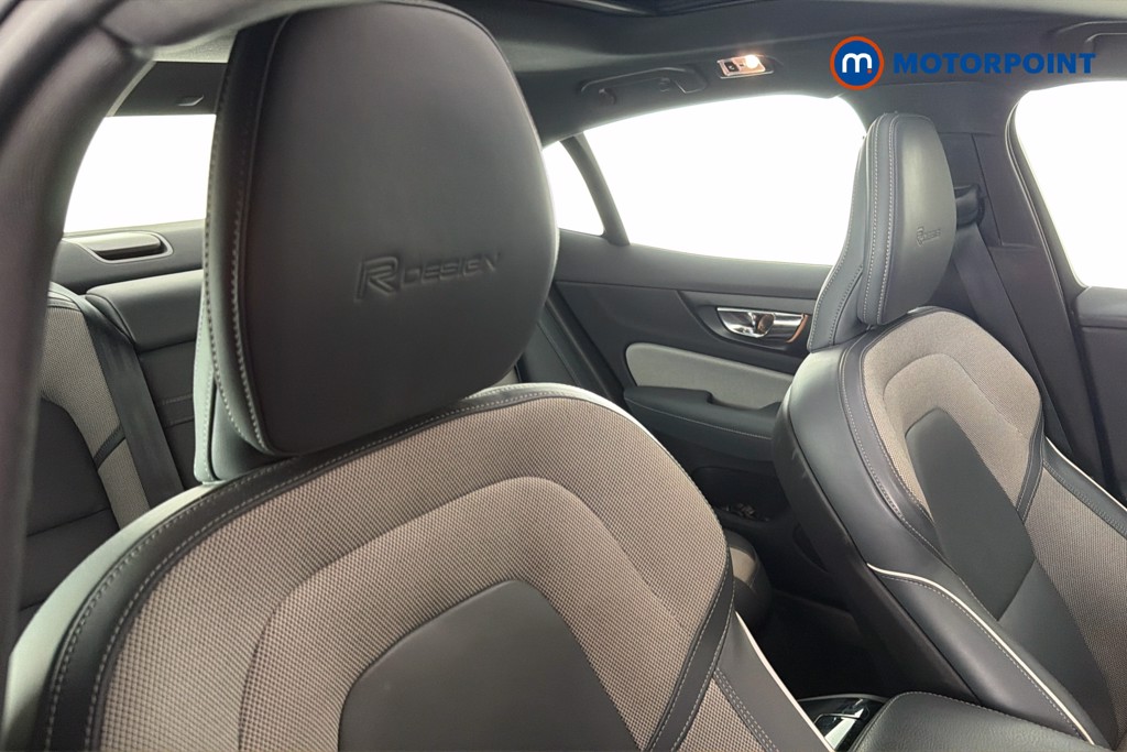 Volvo S60 R Design Plus Automatic Petrol Plug-In Hybrid Saloon - Stock Number (1649722) - 23rd supplementary image