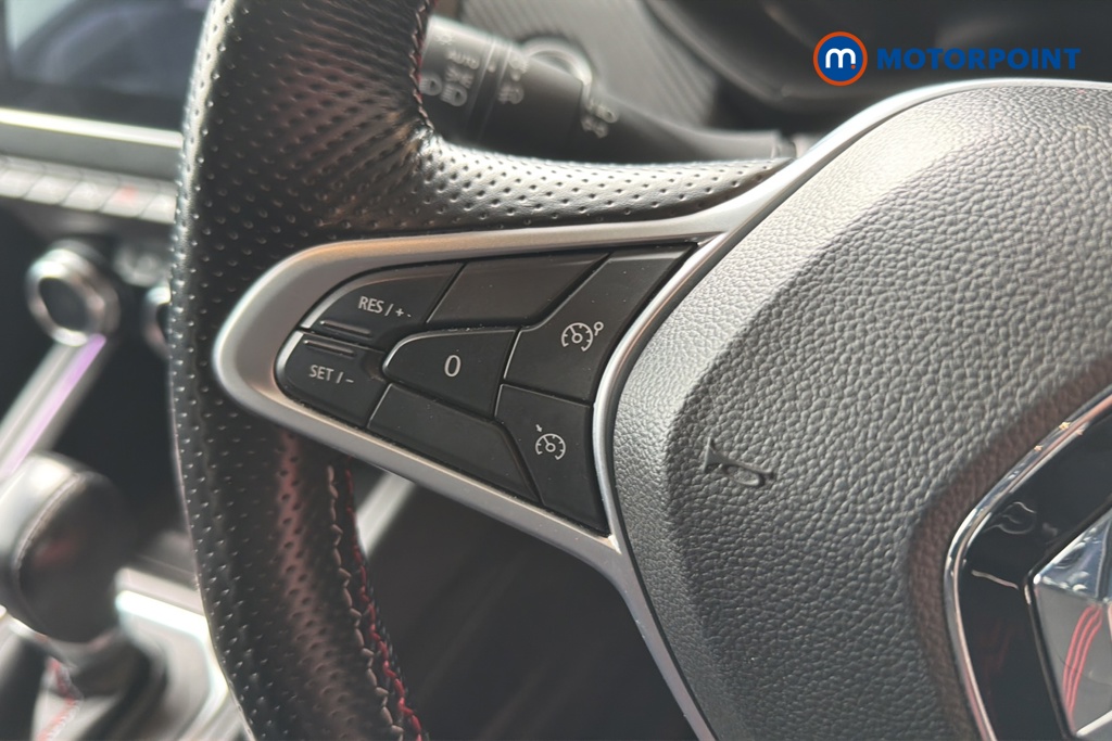 Renault Clio Rs Line Automatic Petrol-Electric Hybrid Hatchback - Stock Number (1650052) - 4th supplementary image