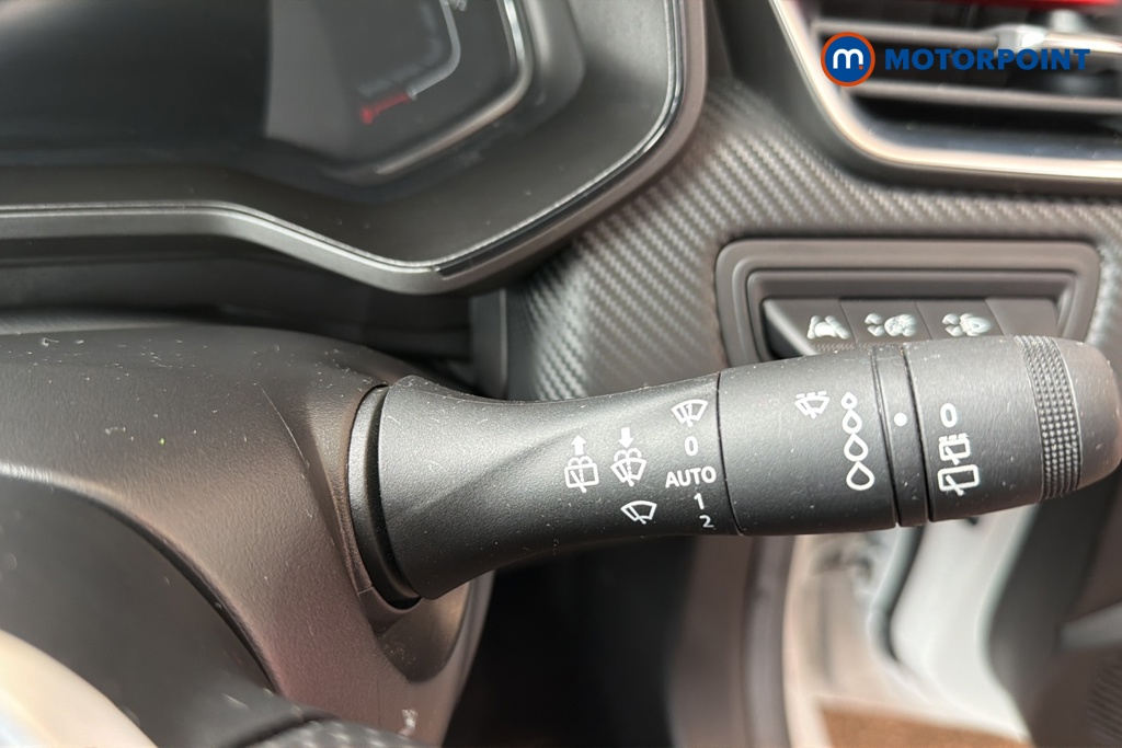 Renault Clio Rs Line Automatic Petrol-Electric Hybrid Hatchback - Stock Number (1650052) - 6th supplementary image