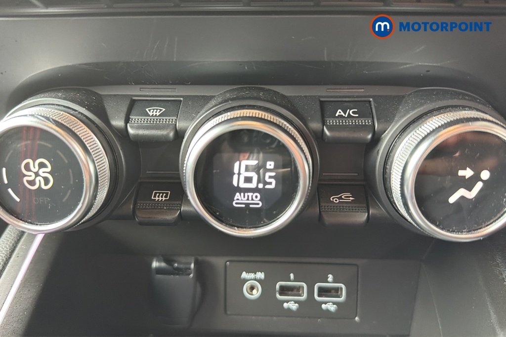 Renault Clio Rs Line Automatic Petrol-Electric Hybrid Hatchback - Stock Number (1650052) - 12th supplementary image