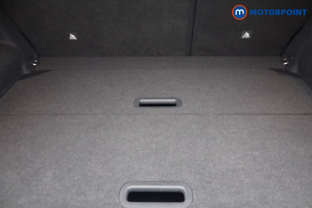 Nissan Qashqai Tekna Manual Petrol SUV - Stock Number (1650214) - 6th supplementary image