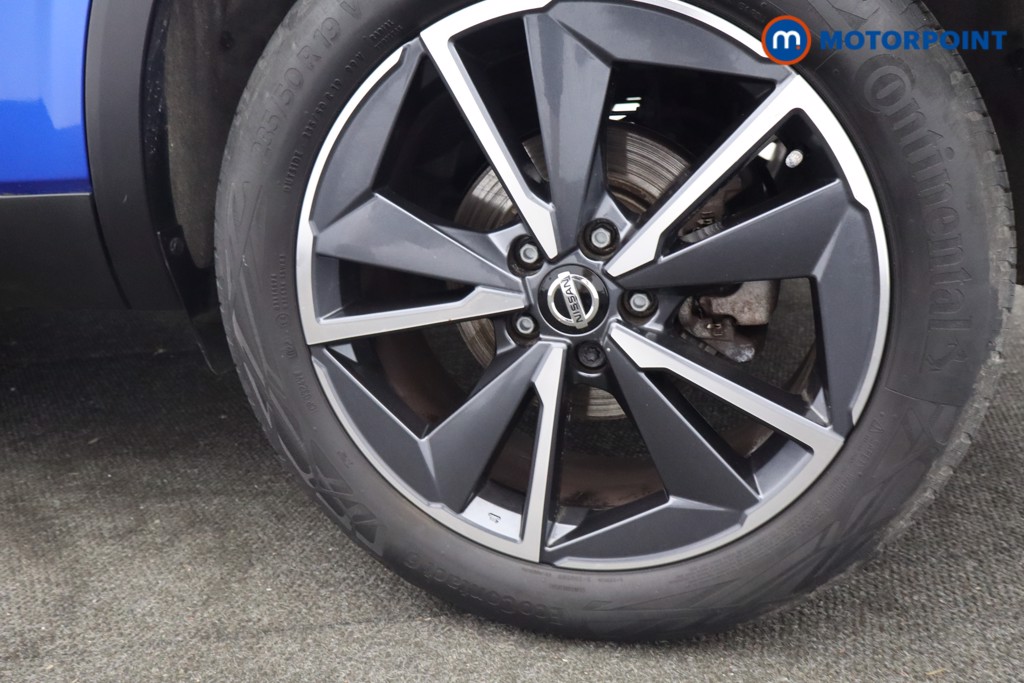 Nissan Qashqai Tekna Manual Petrol SUV - Stock Number (1650214) - 33rd supplementary image