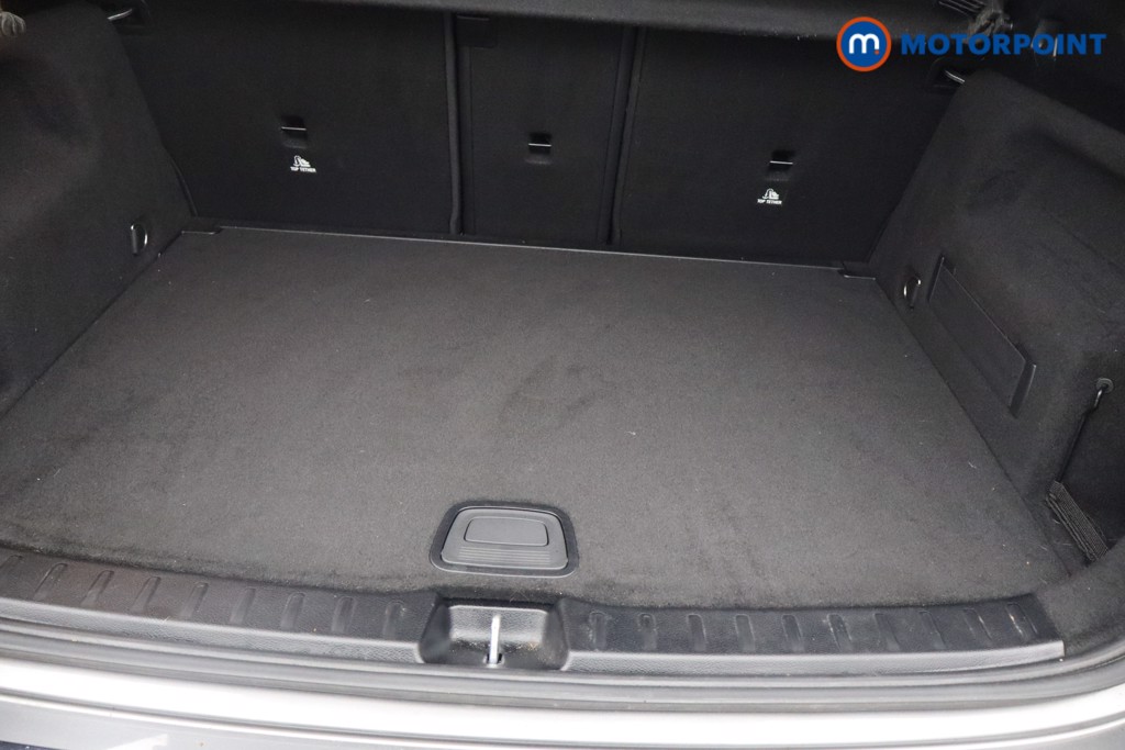 Mercedes-Benz GLA Amg Line Automatic Petrol SUV - Stock Number (1650445) - 4th supplementary image