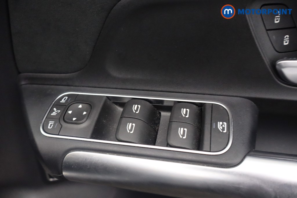 Mercedes-Benz GLA Amg Line Automatic Petrol SUV - Stock Number (1650445) - 11th supplementary image