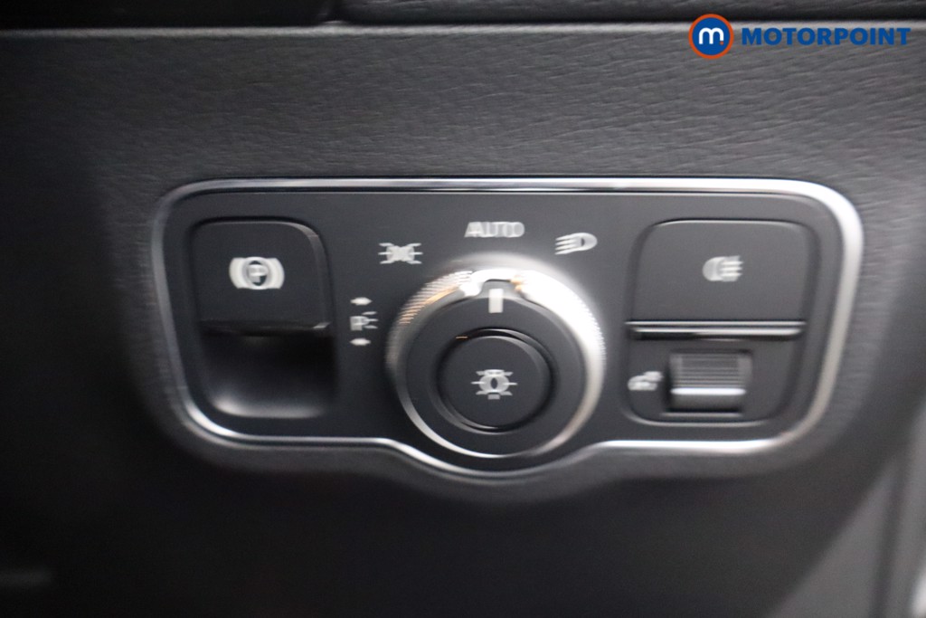Mercedes-Benz GLA Amg Line Automatic Petrol SUV - Stock Number (1650445) - 14th supplementary image