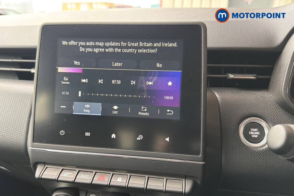 Renault Clio Evolution Manual Petrol Hatchback - Stock Number (1650566) - 8th supplementary image