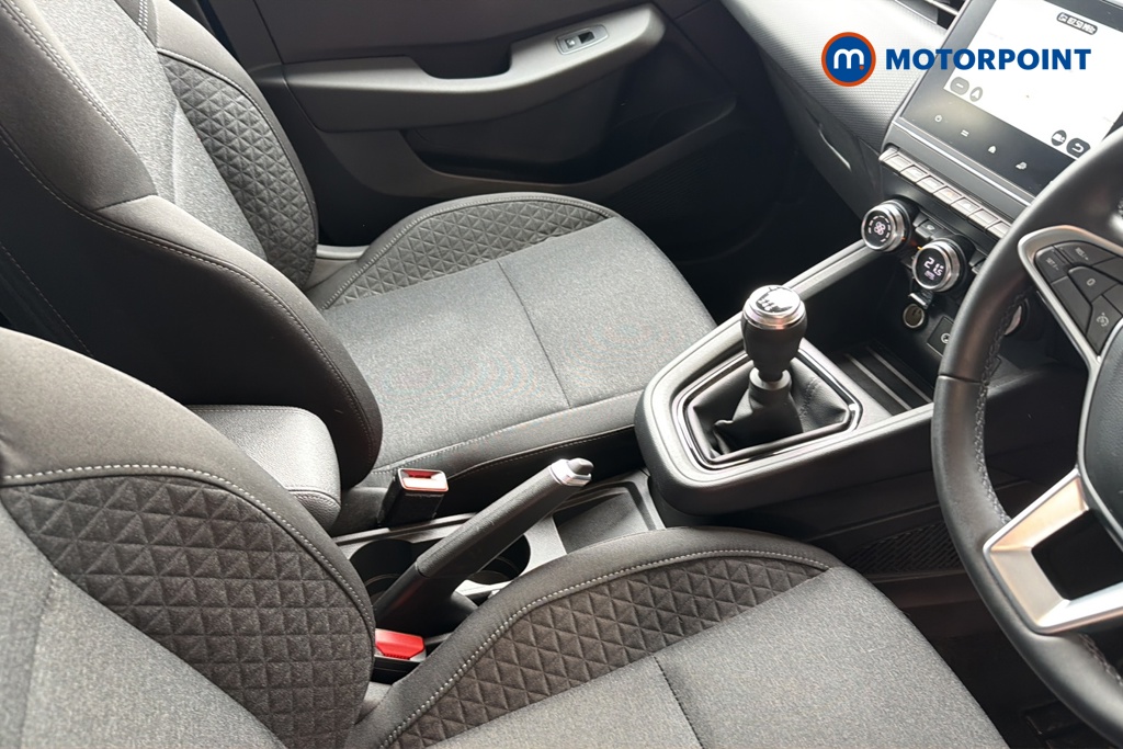 Renault Clio Evolution Manual Petrol Hatchback - Stock Number (1650566) - 15th supplementary image