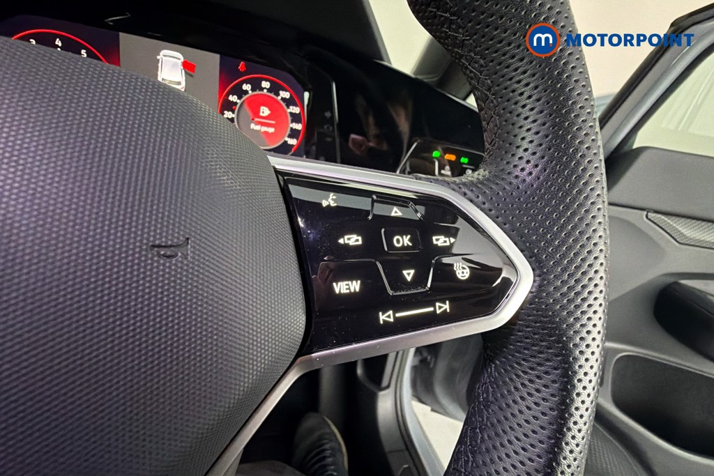 Volkswagen Golf R-Line Manual Petrol Hatchback - Stock Number (1650578) - 4th supplementary image