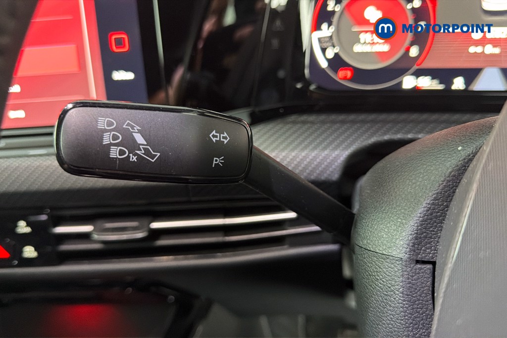 Volkswagen Golf R-Line Manual Petrol Hatchback - Stock Number (1650578) - 6th supplementary image