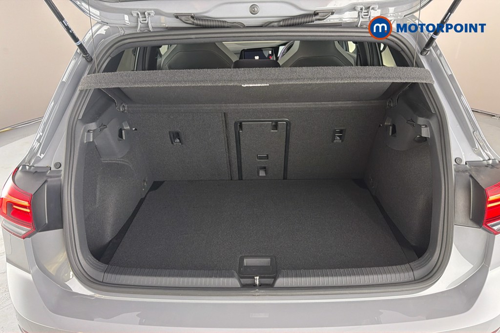Volkswagen Golf R-Line Manual Petrol Hatchback - Stock Number (1650578) - 33rd supplementary image