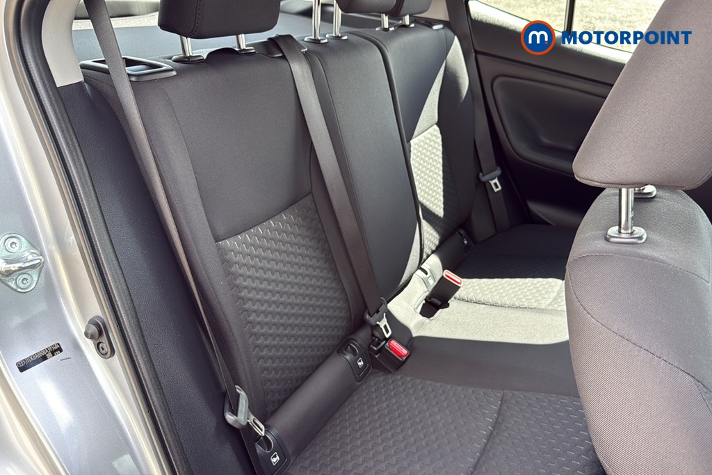 Toyota Yaris Cross Icon Automatic Petrol-Electric Hybrid Estate - Stock Number (1650815) - 25th supplementary image