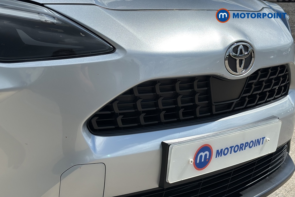 Toyota Yaris Cross Icon Automatic Petrol-Electric Hybrid Estate - Stock Number (1650815) - 43rd supplementary image