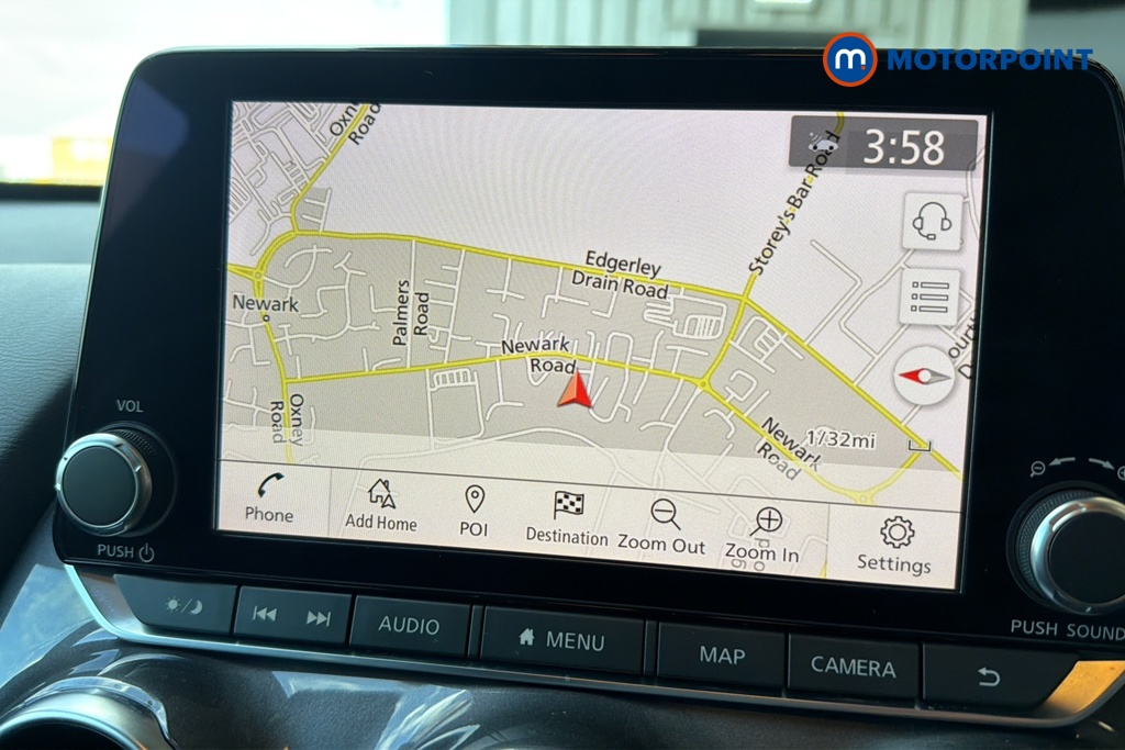 Nissan Juke Tekna Automatic Petrol SUV - Stock Number (1650942) - 9th supplementary image