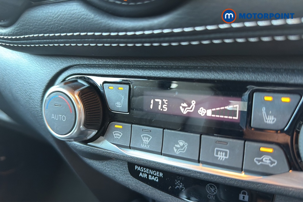Nissan Juke Tekna Automatic Petrol SUV - Stock Number (1650942) - 14th supplementary image