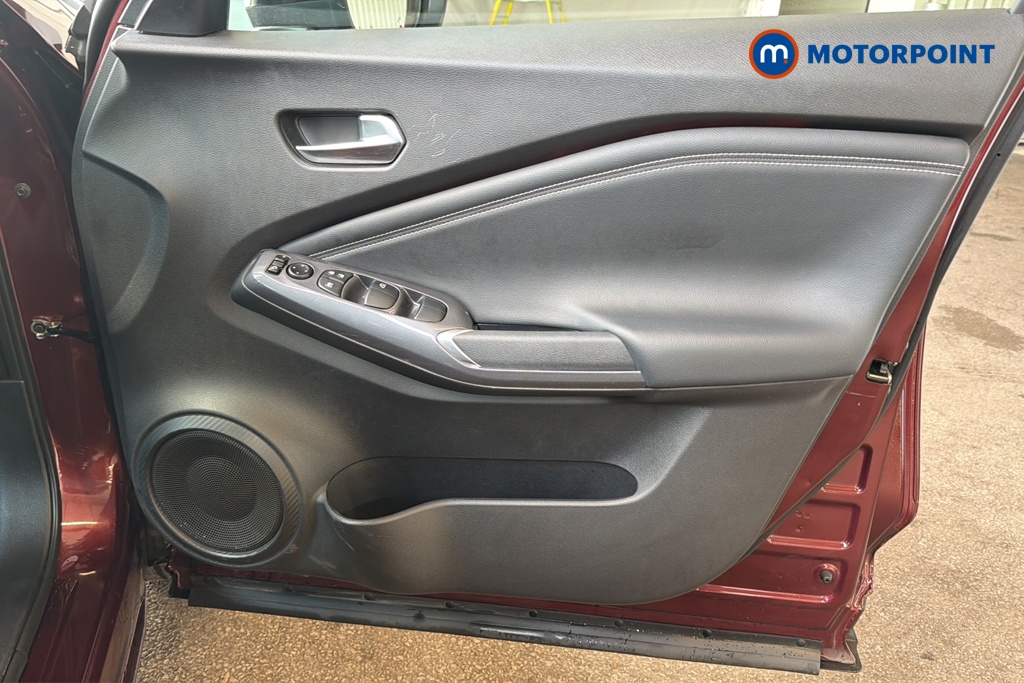Nissan Juke Tekna Automatic Petrol SUV - Stock Number (1650942) - 18th supplementary image