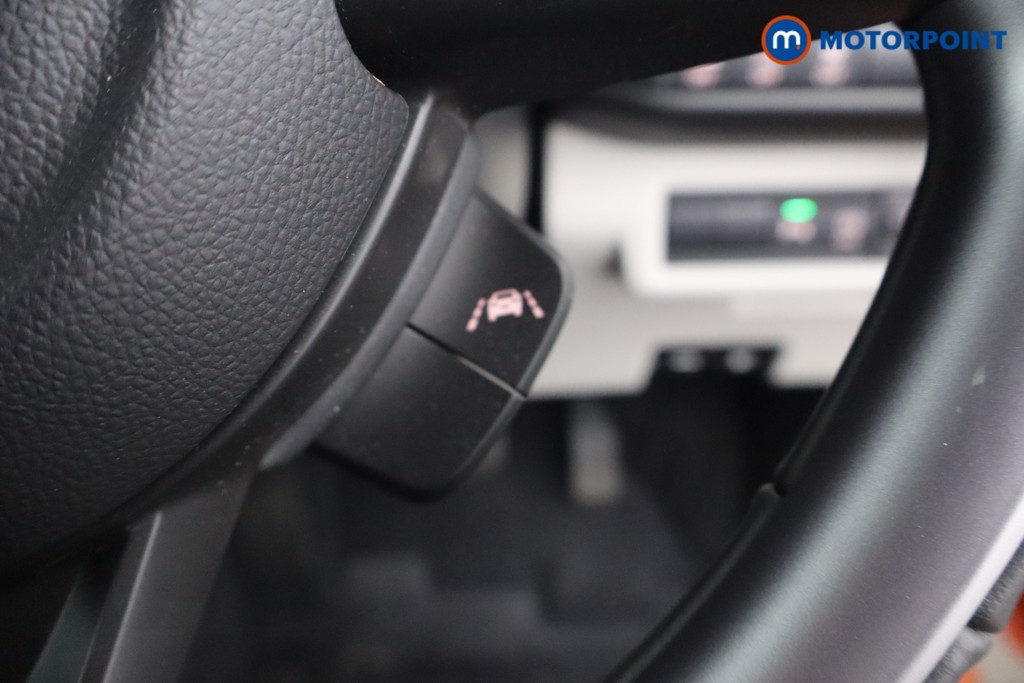 Suzuki Swift Motion Automatic Petrol Hatchback - Stock Number (1650948) - 14th supplementary image