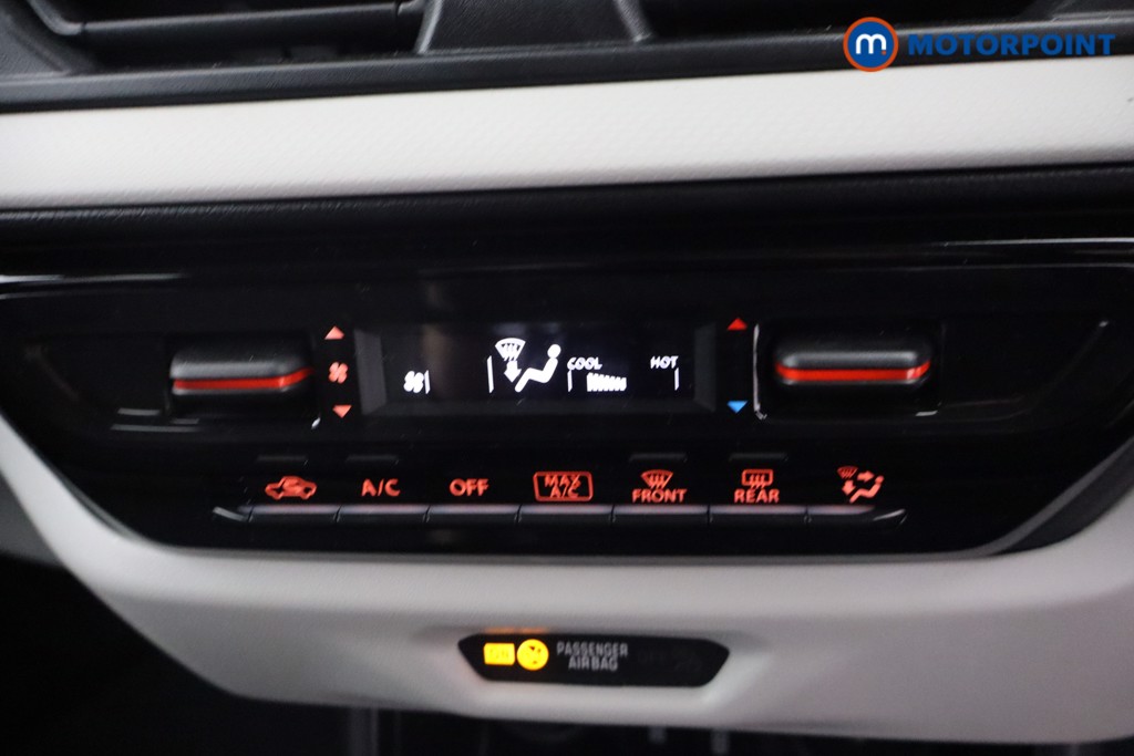 Suzuki Swift Motion Automatic Petrol Hatchback - Stock Number (1650948) - 17th supplementary image