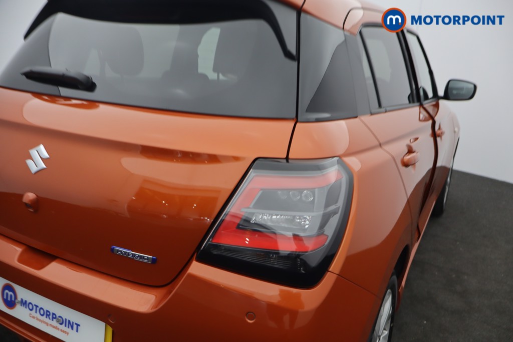 Suzuki Swift Motion Manual Petrol Hatchback - Stock Number (1650949) - 4th supplementary image