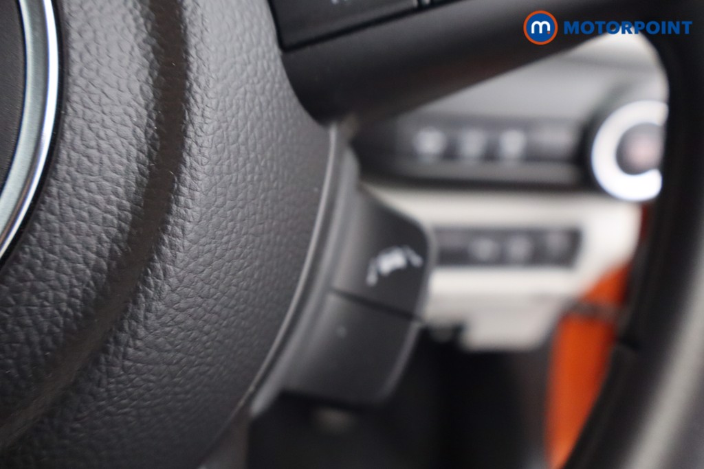 Suzuki Swift Motion Automatic Petrol Hatchback - Stock Number (1650950) - 14th supplementary image