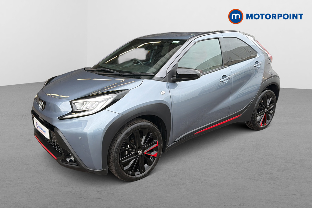 Toyota Aygo X Undercover Manual Petrol Hatchback - Stock Number (1650983) - Passenger side front corner